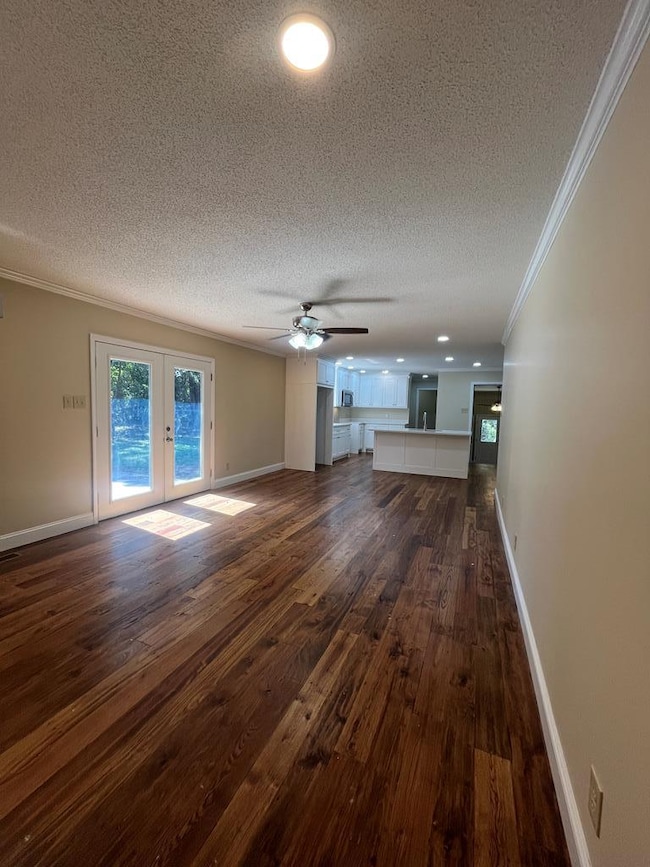 422 Dunbar Ln, Albany, GA 31701 - photo 6