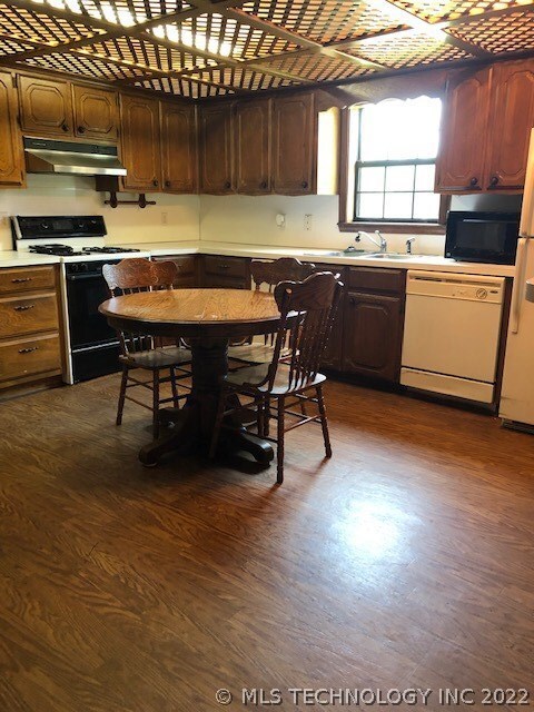 1130 N 12th St, Sapulpa, OK 74066 - photo 5