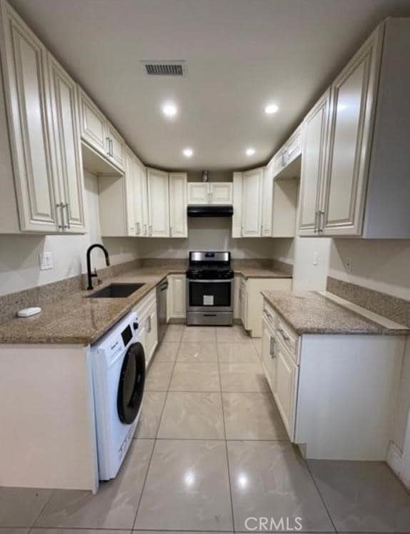 19158 Schoenborn St, Northridge, CA 91324 - photo 6