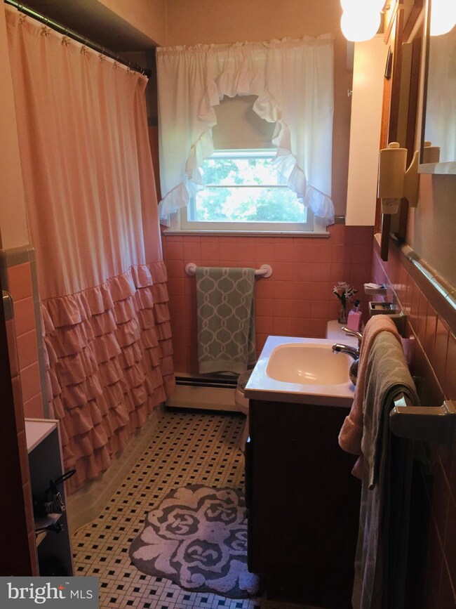 738 Morgan Ave, Palmyra, NJ 08065 - photo 3