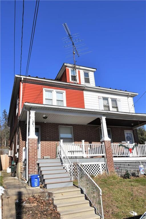 513 Raub St, Easton, PA 18042 - photo 2