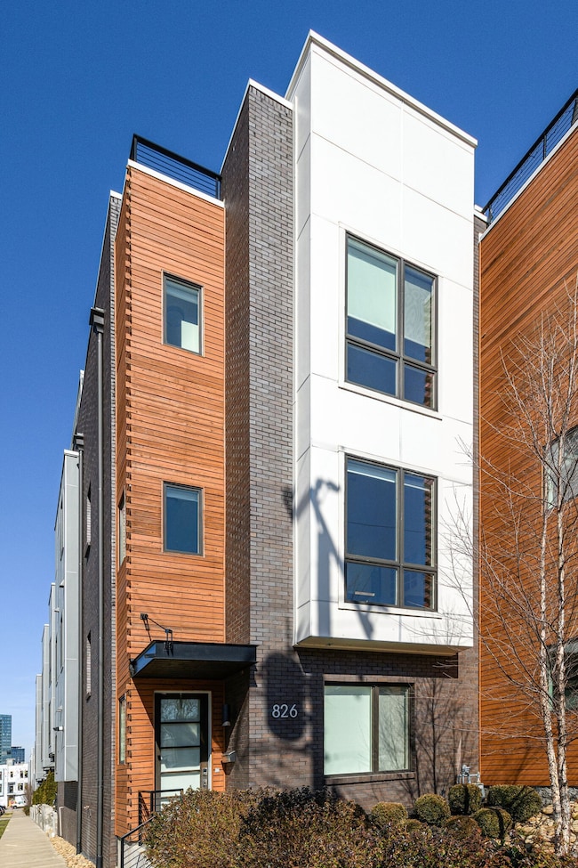 826 13th Ave S, Nashville, TN 37203 - photo 2