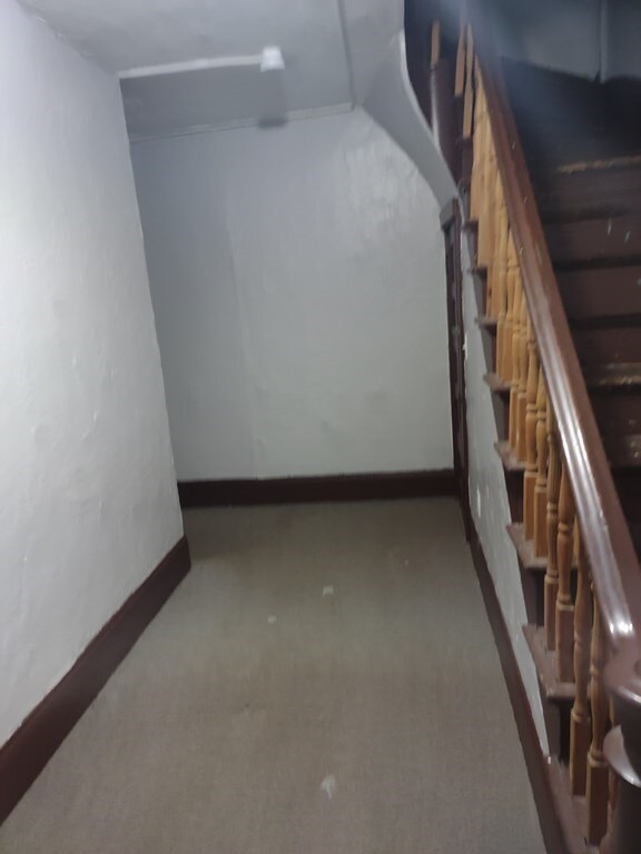 27 N Main St, Webster, MA 01570 - photo 2