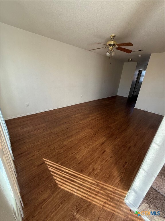 4305 Abigail Dr unit C, Killeen, TX 76549 - photo 2