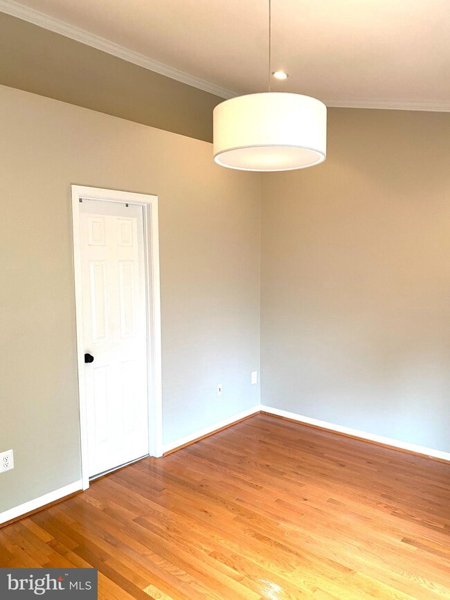 7136 Tolliver St, Alexandria, VA 22306 - photo 7