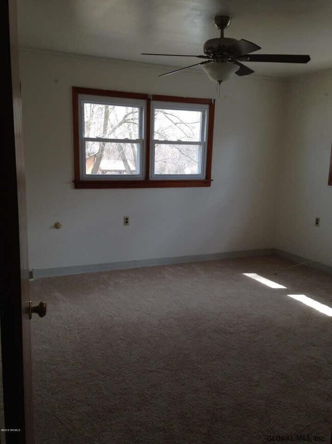 13 E State St, Glens Falls, NY 12801 - photo 4