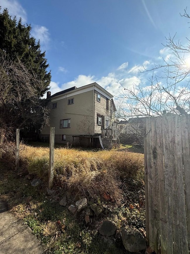 705 N Front St, Wheeling, WV 26003 - photo 2