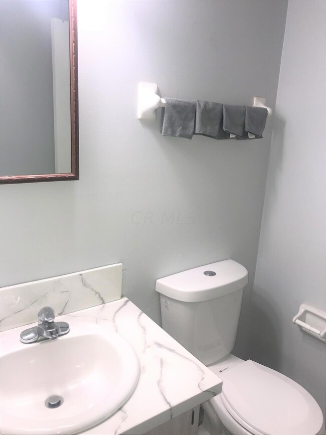2124 half bath1