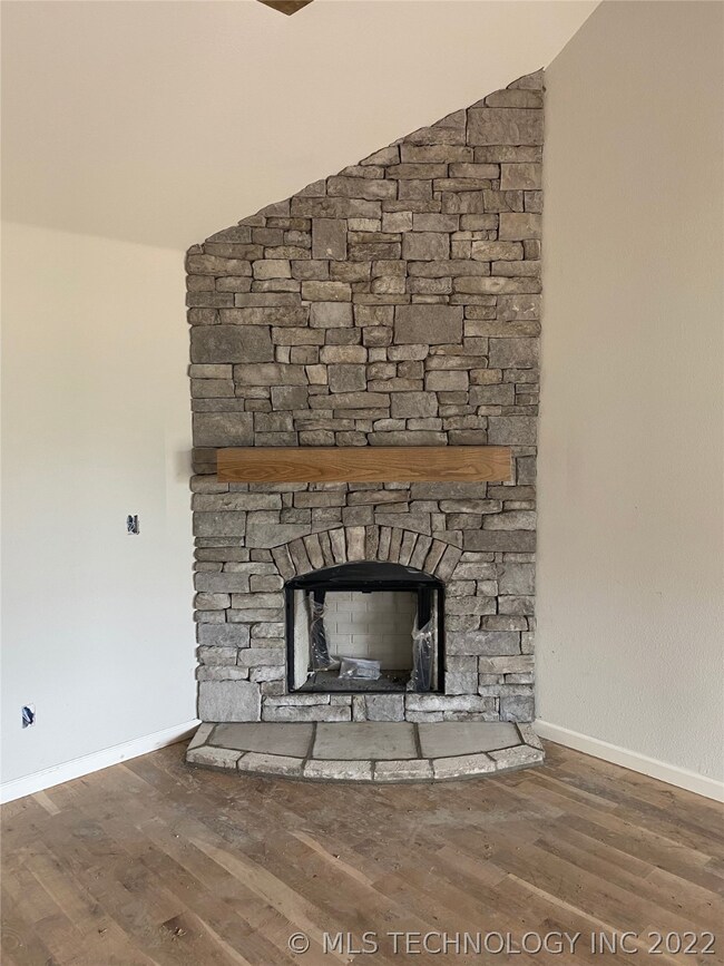 10229 S 229th East Ave, Broken Arrow, OK 74014 - photo 2