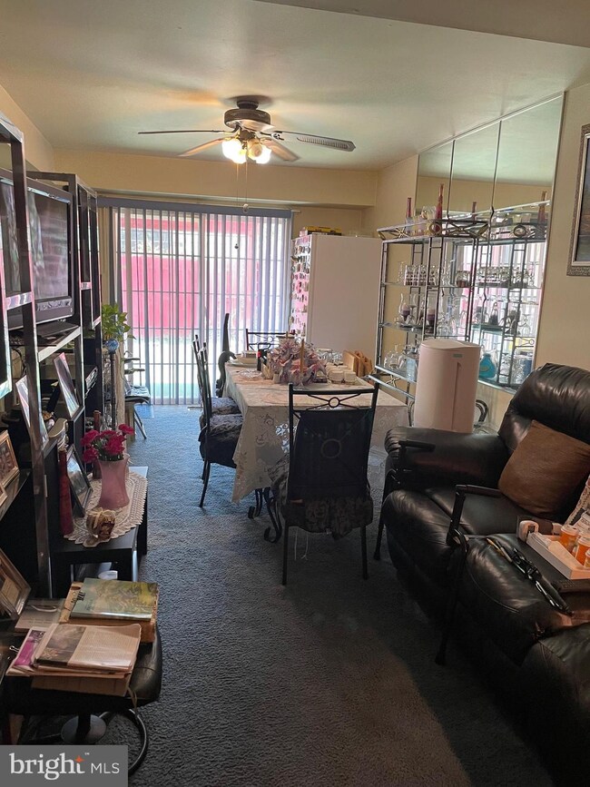 22 Rittenhouse Ct, Willingboro, NJ 08046 - photo 5