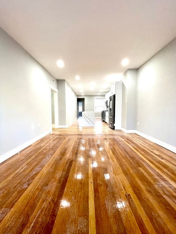 8 Kilsyth Rd unit 2, Brookline, MA 02445 - photo 6