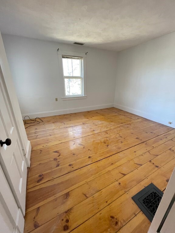 537 King St unit 1, Littleton, MA 01460 - photo 2
