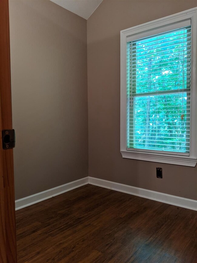 804 Delta Road 2, Mathias, WV 26812 - photo 5