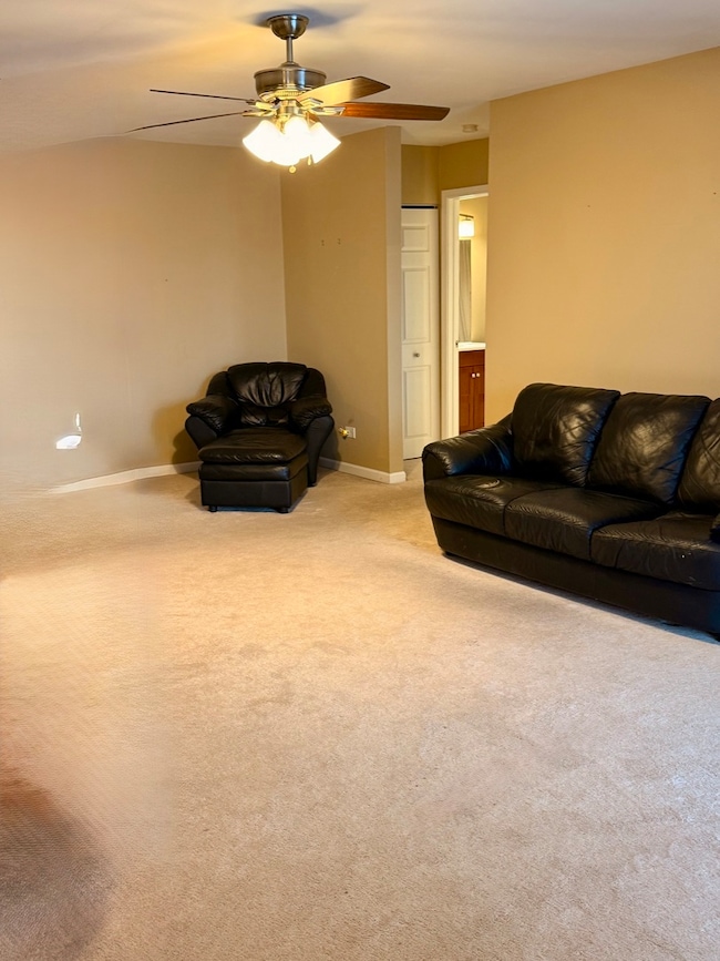 37 N Main St unit 40, Glen Ellyn, IL 60137 - photo 4