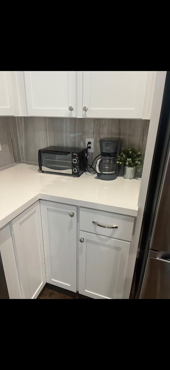 2802 Grand Fountains Dr unit E, Houston, TX 77054 - photo 5