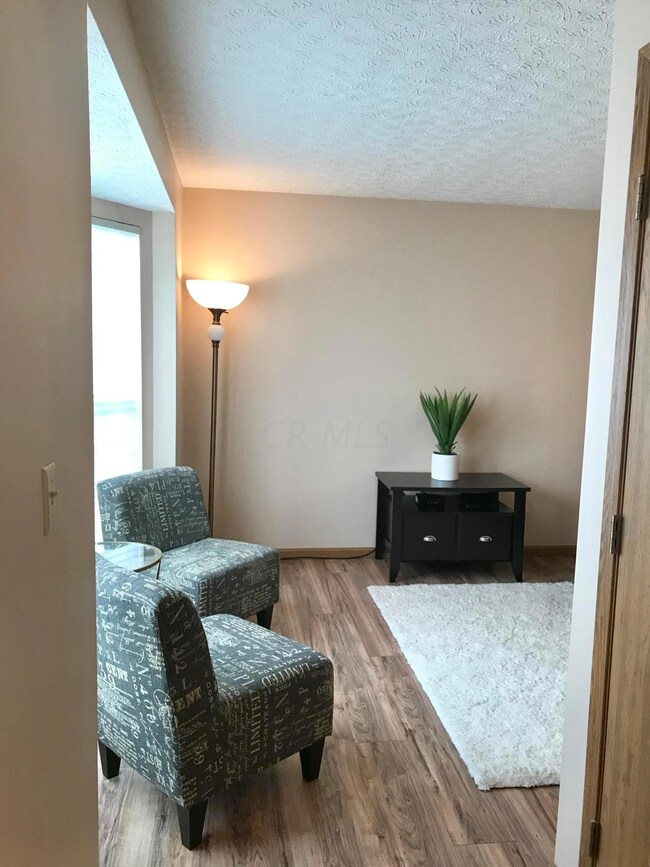 Entry to Side office/Sitting Room