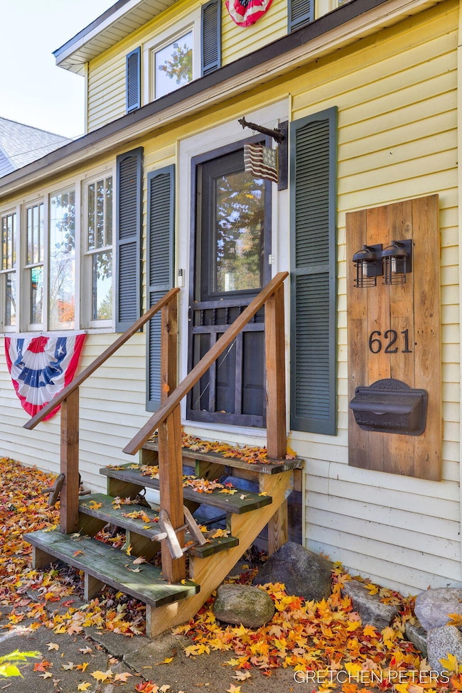 5-web-or-mls-621-s-main-st