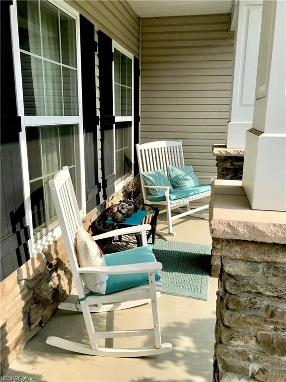 12910 W Point Dr, Mantua, OH 44255 - photo 3