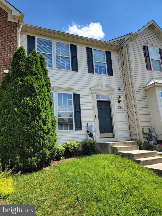 930 Isaac Chaney Ct, Odenton, MD 21113 - photo 2