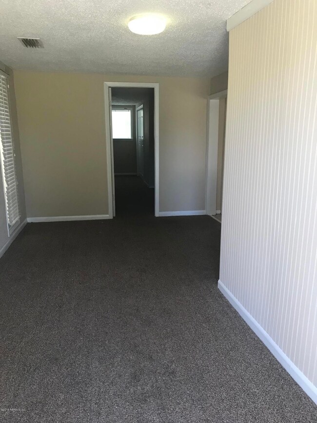 2147 Retaw St, Jacksonville, FL 32210 - photo 7