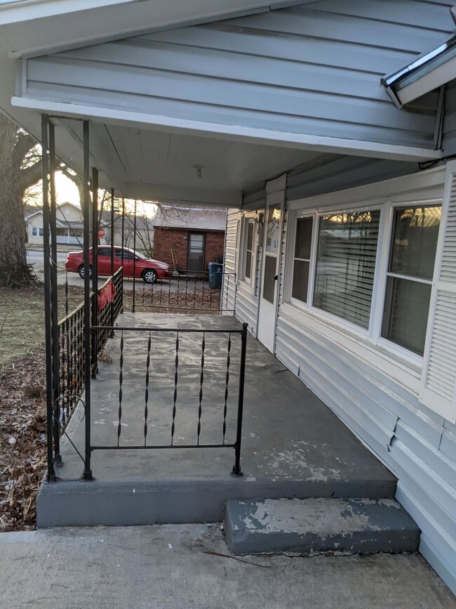 front covered patio
