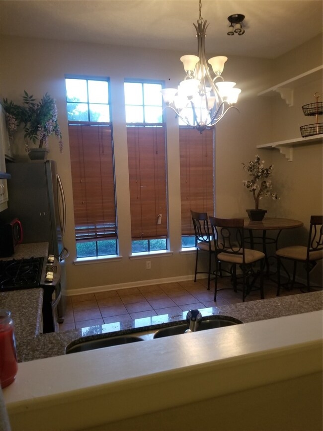 25706 Oakhurst Dr, Spring, TX 77386 - photo 6