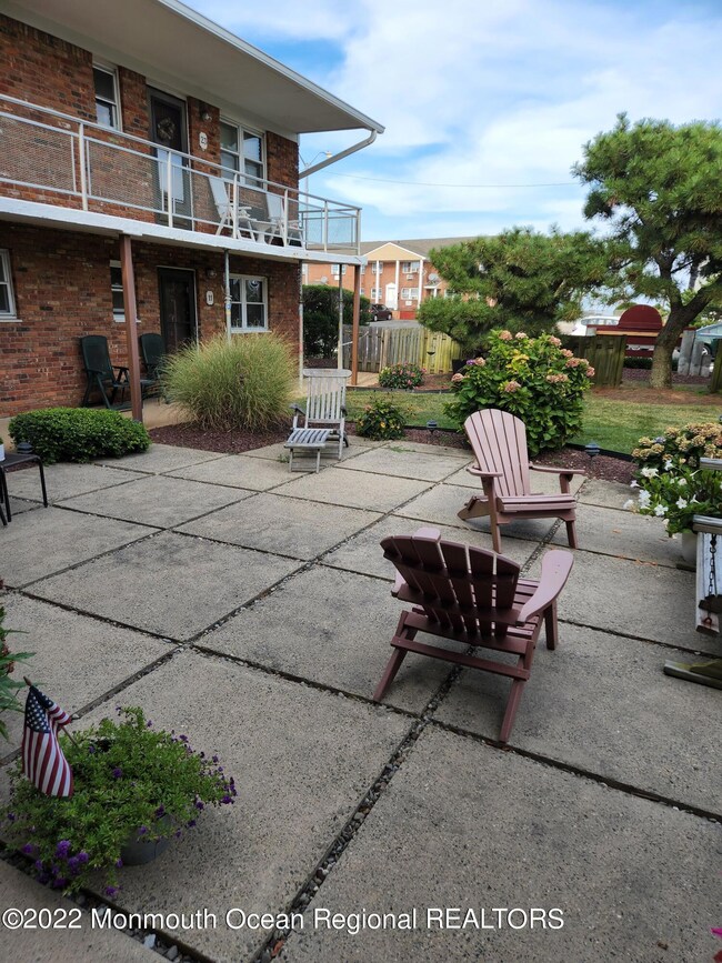 548 Ocean Blvd unit 6, Long Branch, NJ 07740 - photo 3