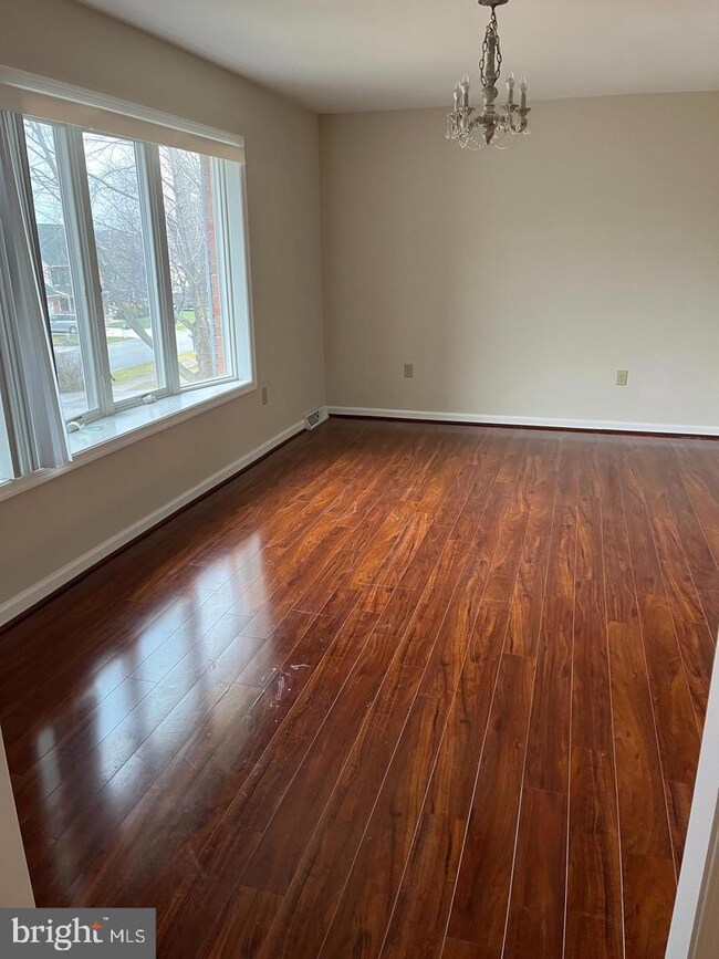 10 Grove Creek Cir, Smithsburg, MD 21783 - photo 7