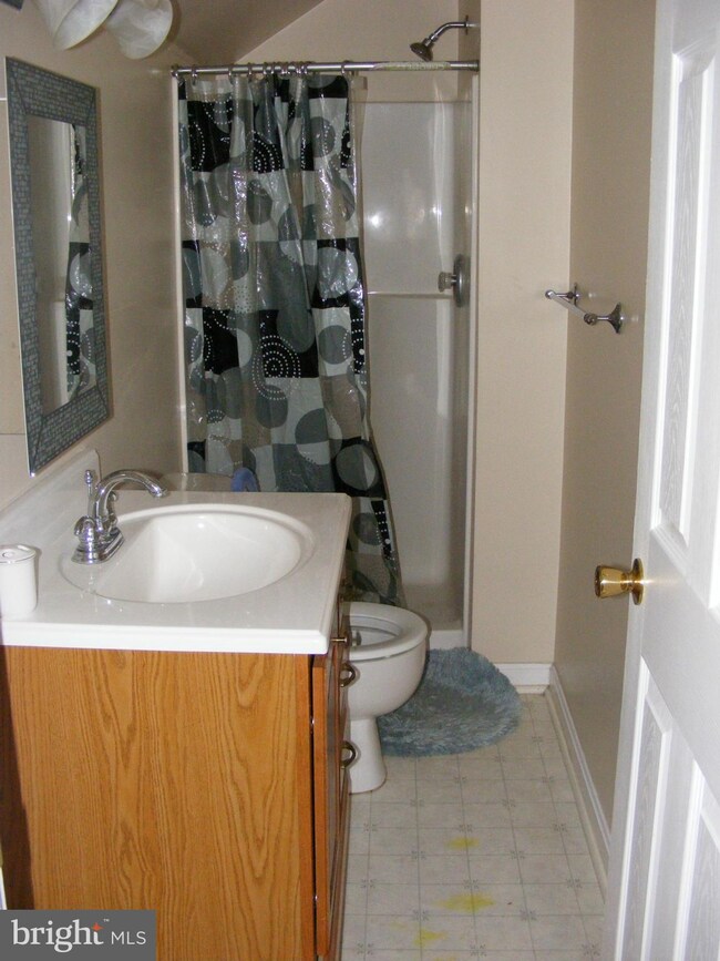 424 Bowman Rd unit 2, Front Royal, VA 22630 - photo 6