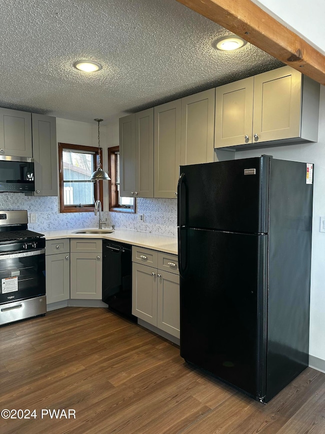 202 W Sarah St, Milford, PA 18337 - photo 5