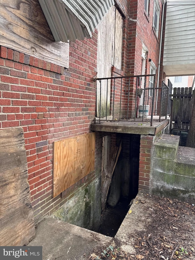 715 31st St SE, Washington, DC 20019 - photo 3