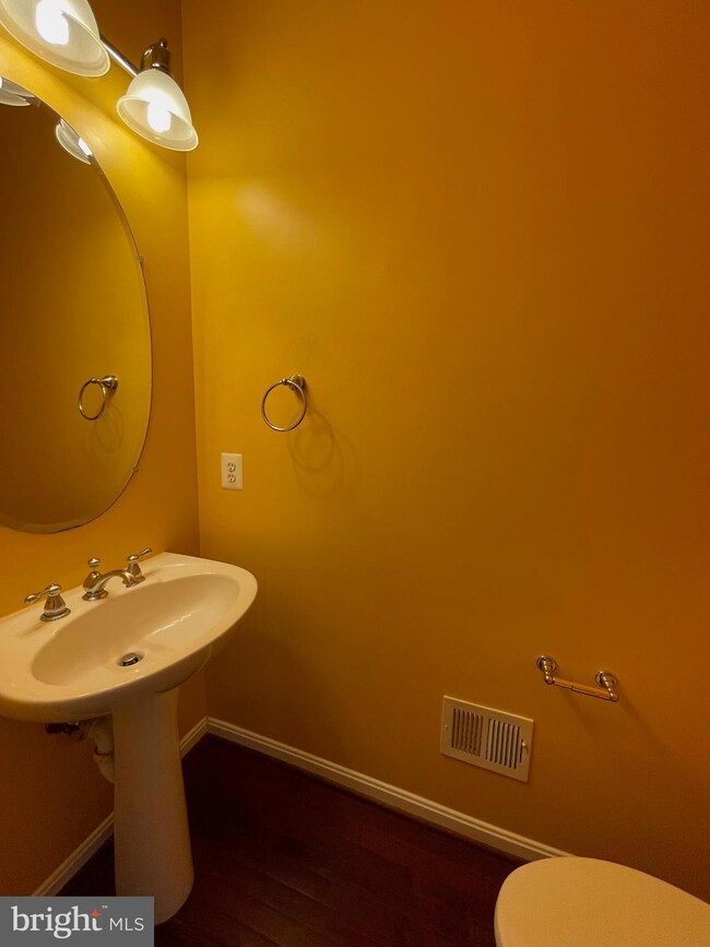 43297 Stonegarden Terrace, Broadlands, VA 20148 - photo 6