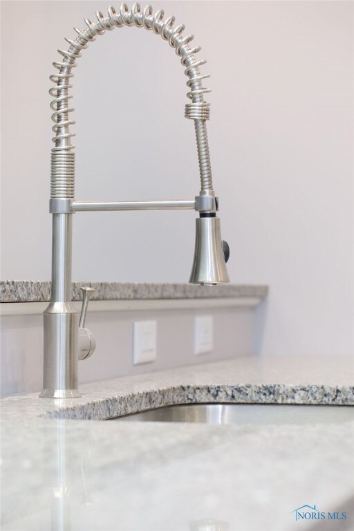 410 S Main St, Findlay, OH 45840 - photo 5