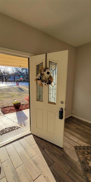 420 Bluebonnet Dr, Hurst, TX 76053 - photo 2