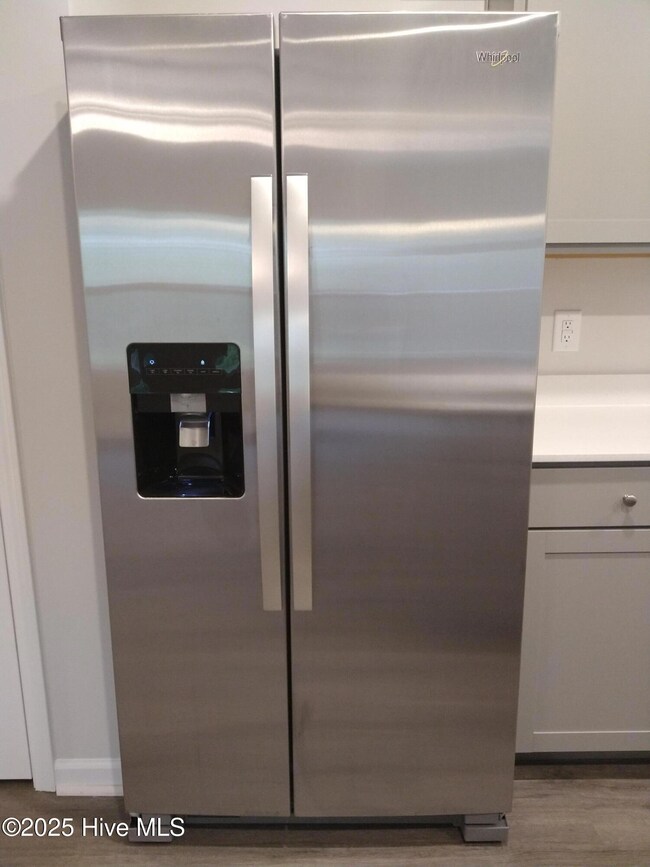 905 Red Sail Rd, New Bern, NC 28560 - photo 4