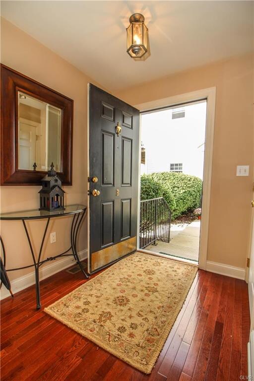 1793 Chateau Place unit B, Easton, PA 18045 - photo 3