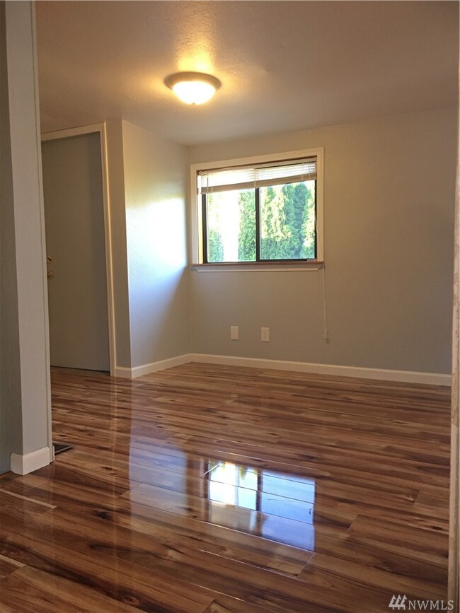 14424 46th Ave S, Tukwila, WA 98168 - photo 7