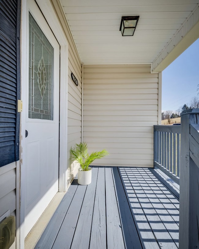 14245 Lariat Loop, Abingdon, VA 24210 - photo 2