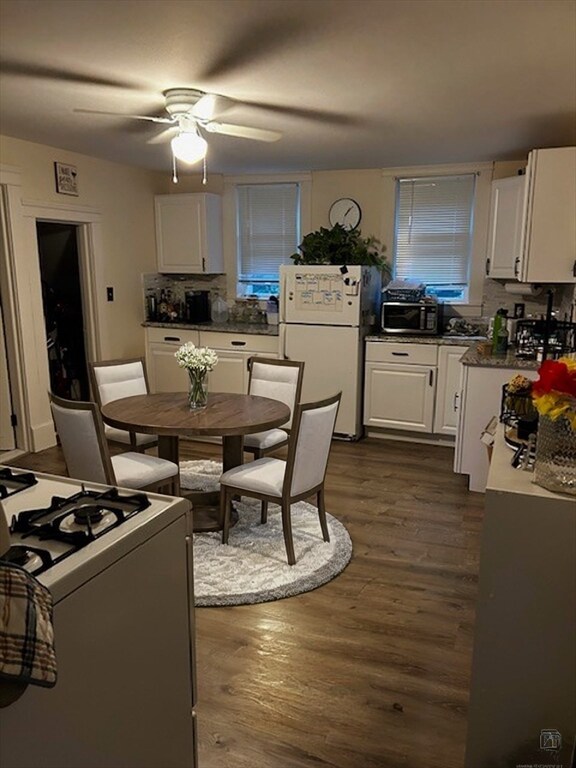 5 Warwick St unit 2, Auburn, MA 01501 - photo 4