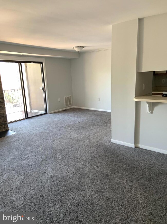 1109 Castle Harbour Way unit 2A, Glen Burnie, MD 21060 - photo 5