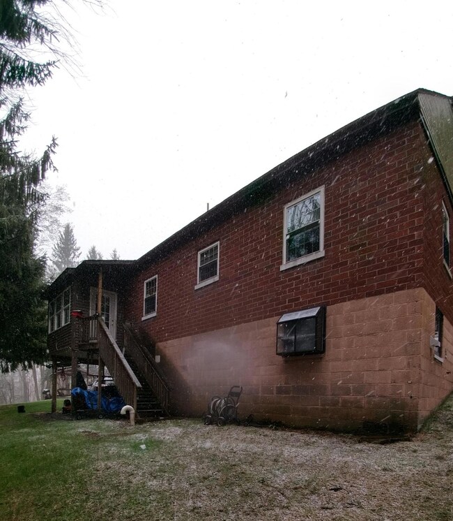 616 N Main St, Moscow, PA 18444 - photo 5