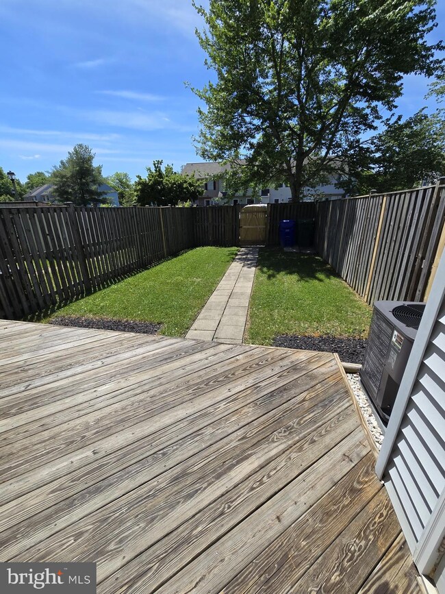 6321 Deerwood Ct, Waldorf, MD 20603 - photo 6