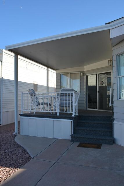 Large Front Deck