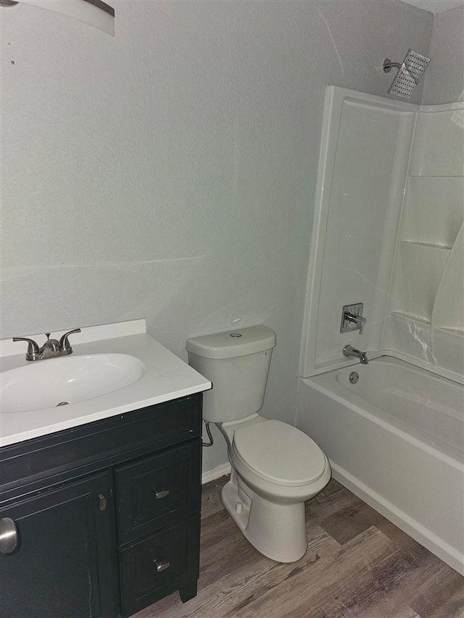 706 NW Locust Ave, Cache, OK 73527 - photo 3