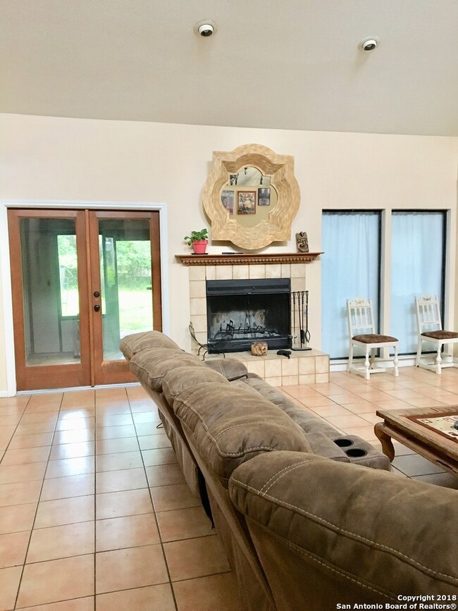 25403 N Saddle Trail, San Antonio, TX 78255 - photo 7