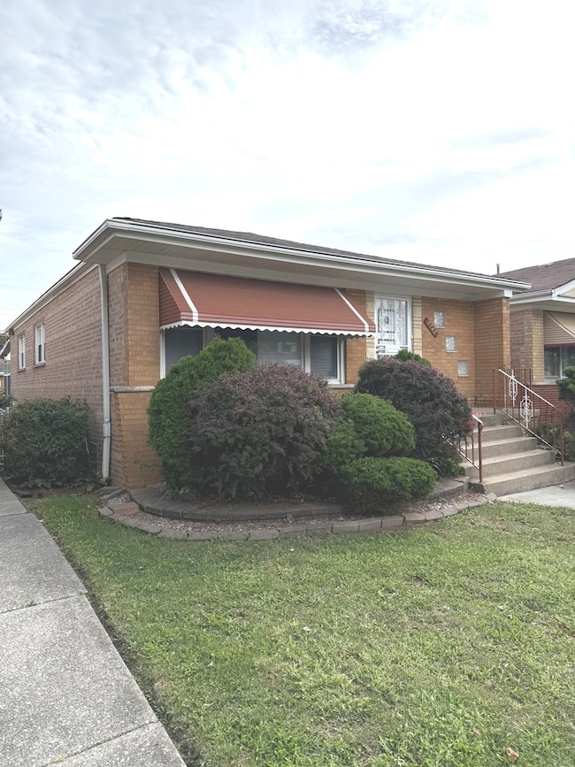 9741 S Lowe Ave, Chicago, IL 60628 - photo 2