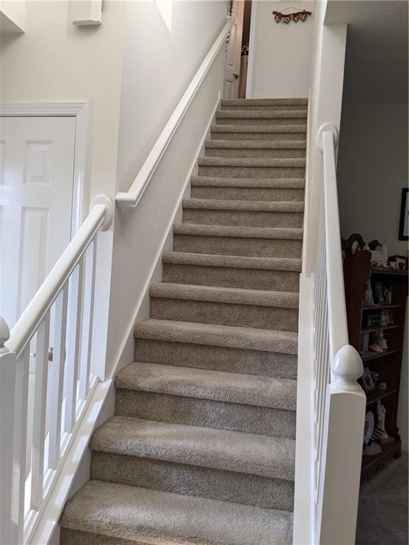 129 Halldale Dr, Whiteland, IN 46184 - photo 4