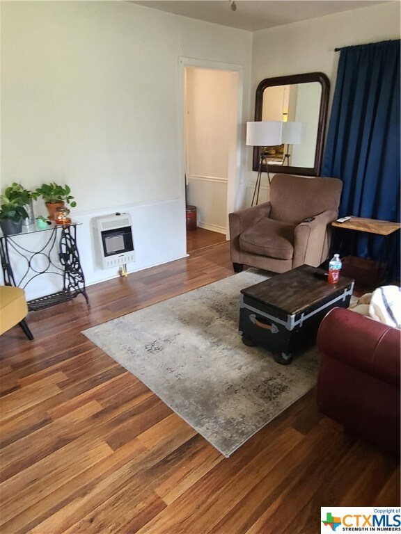 202 E Washington Ave, Copperas Cove, TX 76522 - photo 5