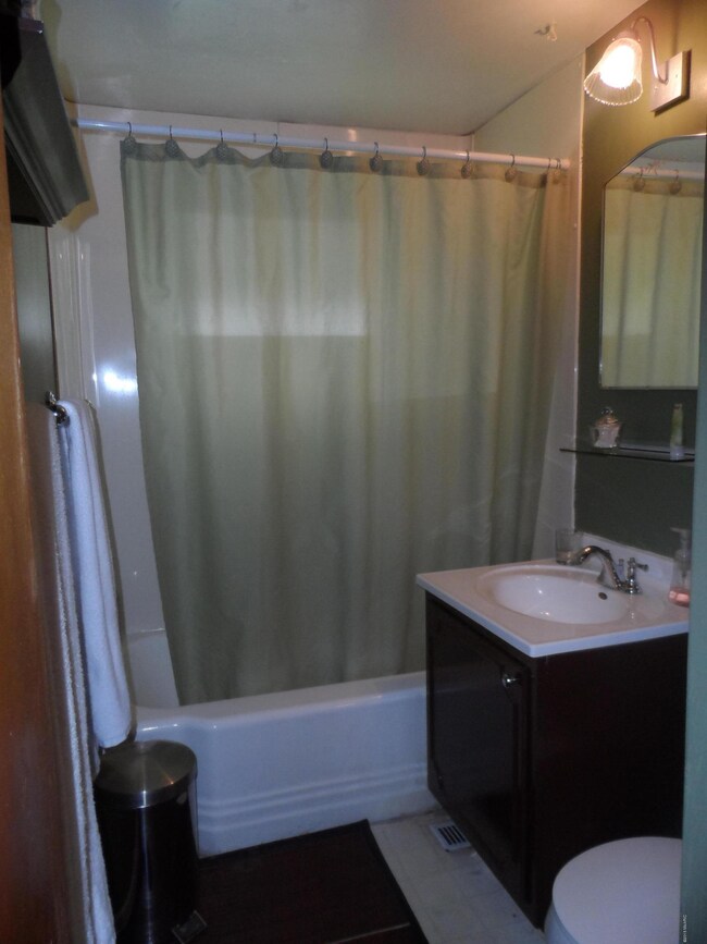 1002 N 15th St, Niles, MI 49120 - photo 6