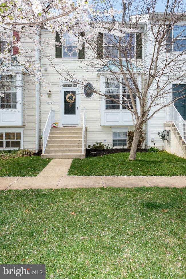 10304 Butternut Cir, Manassas, VA 20110 - photo 2